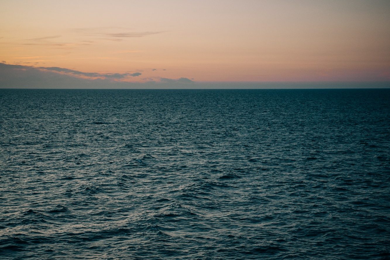 Seebestattung — Weites Meer